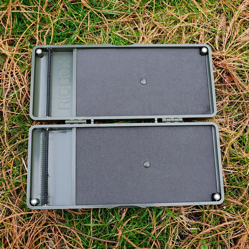 Boîte de rangement pour montages à la carpe